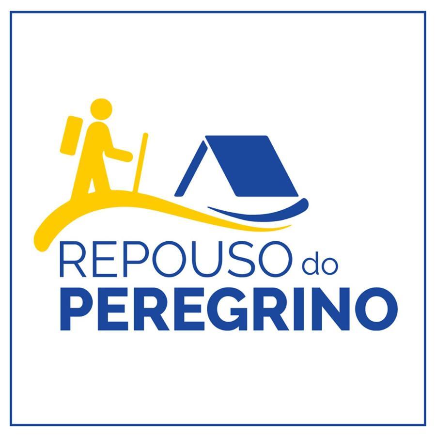ホテル Pensao Repouso Do Peregrino パレーデス・デ・コウラ エクステリア 写真